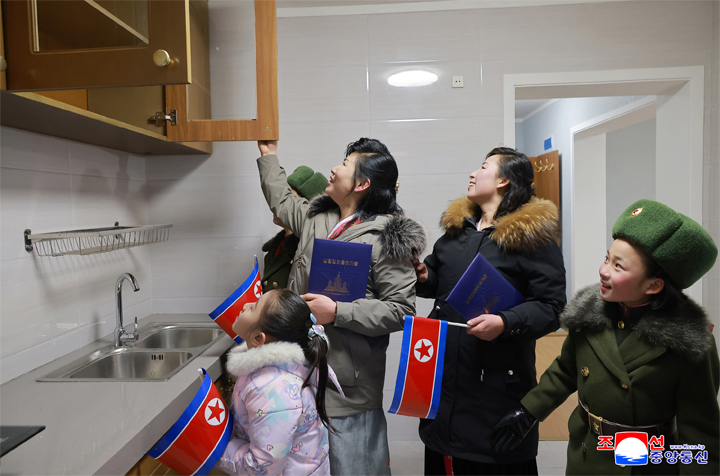 7-새 거리에 넘치는 기쁨